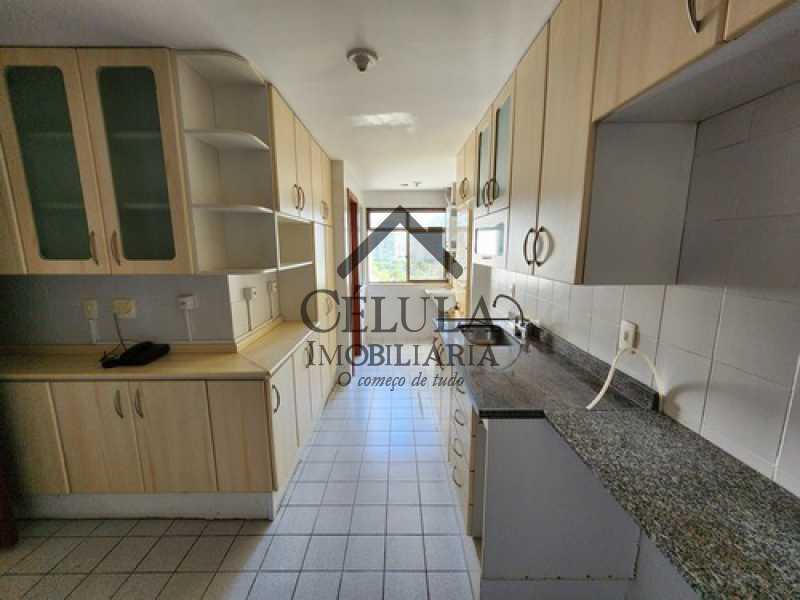 Apartamento à venda com 3 quartos, 116m² - Foto 24