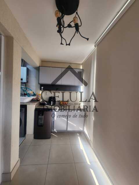 Apartamento à venda com 2 quartos, 60m² - Foto 13