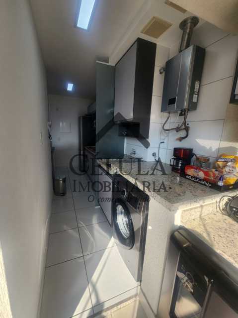 Apartamento à venda com 2 quartos, 60m² - Foto 20