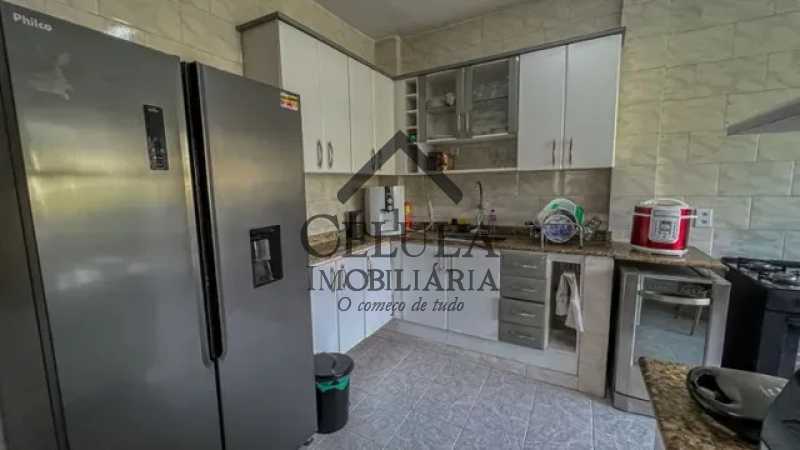 Apartamento à venda com 2 quartos, 77m² - Foto 16