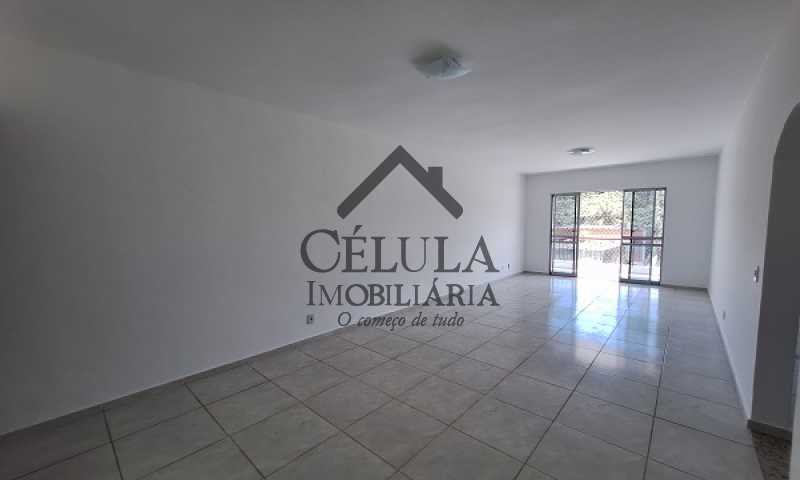 Apartamento à venda com 3 quartos, 98m² - Foto 2