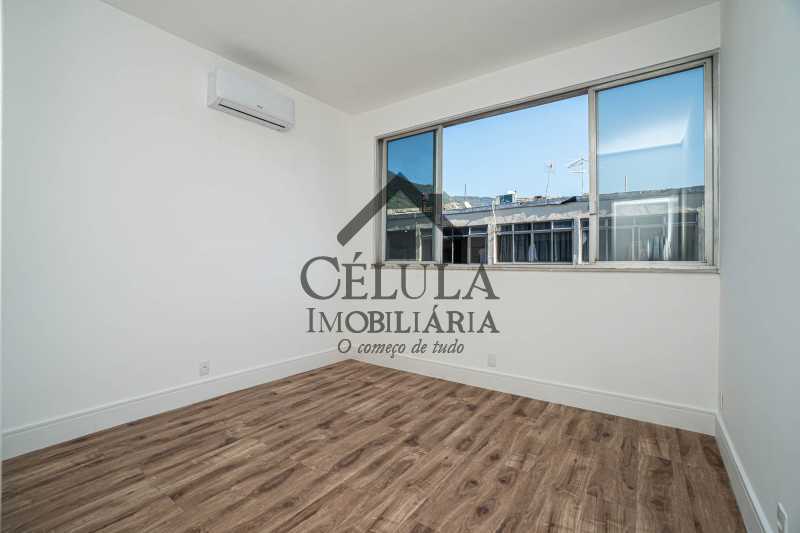 Apartamento à venda com 4 quartos, 130m² - Foto 14