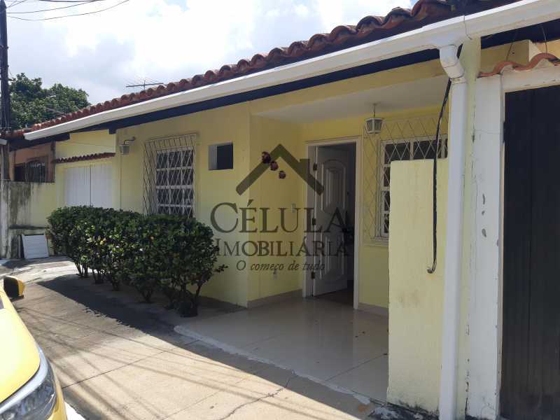 Casa de Condomínio à venda com 3 quartos, 83m² - Foto 2