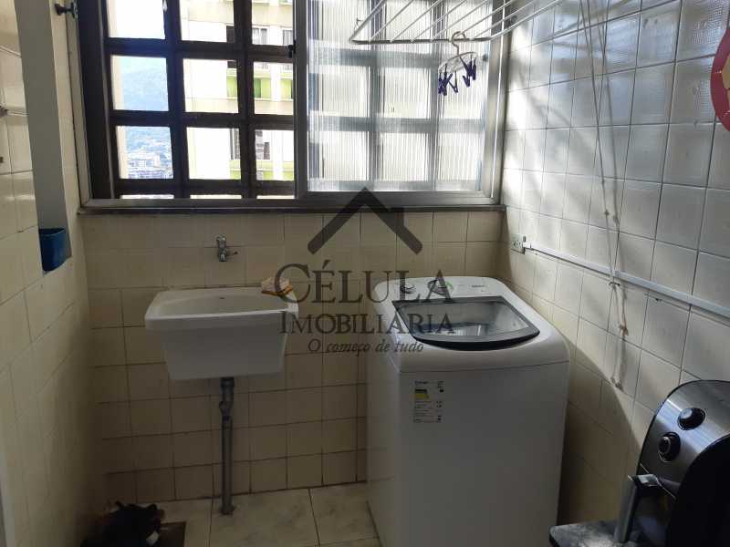 Apartamento à venda com 2 quartos, 80m² - Foto 17