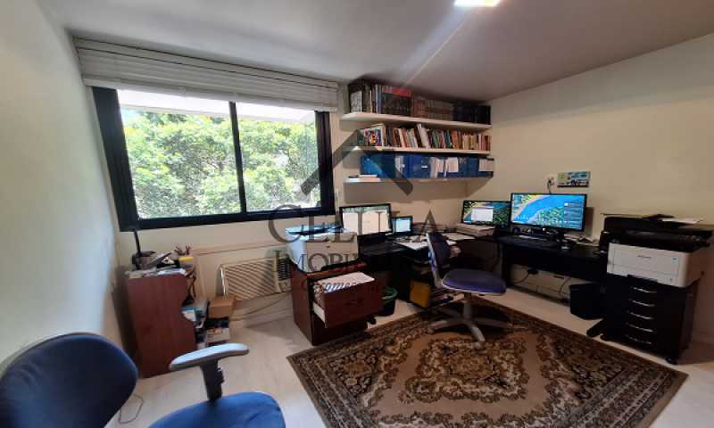 Apartamento à venda com 2 quartos, 80m² - Foto 5