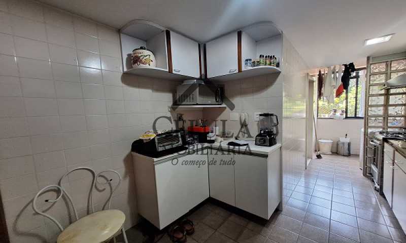 Apartamento à venda com 2 quartos, 80m² - Foto 14