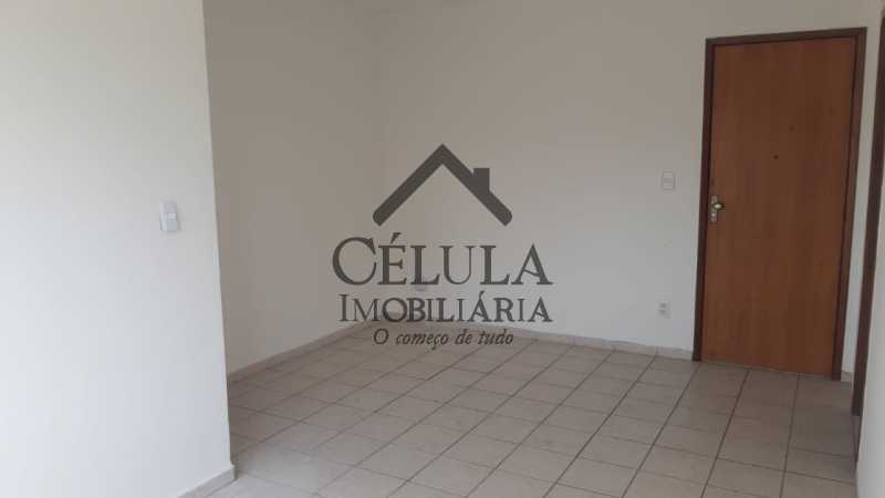 Apartamento à venda com 3 quartos, 67m² - Foto 1