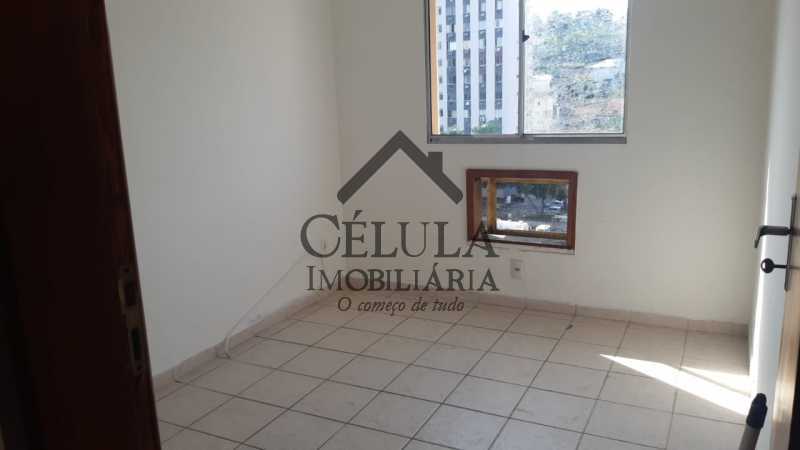 Apartamento à venda com 3 quartos, 67m² - Foto 13