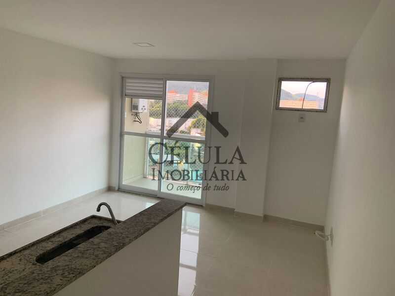 Apartamento à venda com 1 quarto, 38m² - Foto 2