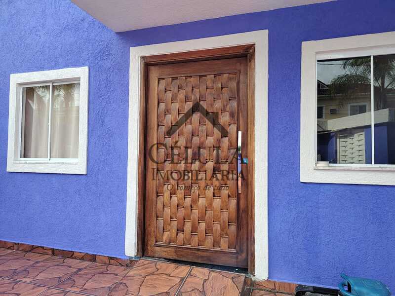 Casa de Condomínio à venda com 5 quartos, 247m² - Foto 4