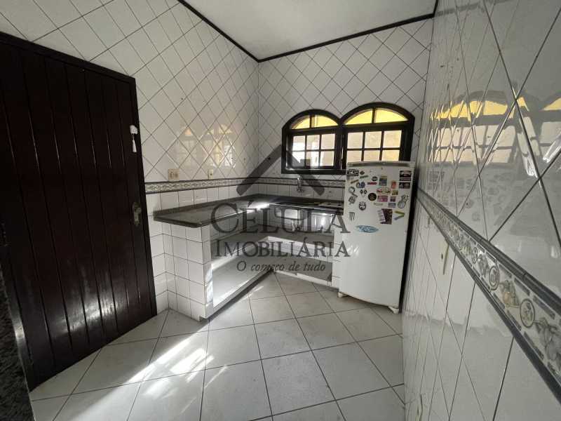 Casa à venda com 2 quartos, 129m² - Foto 16