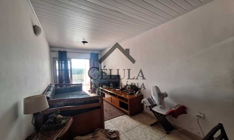 Casa à venda com 3 quartos, 200m² - Foto 13