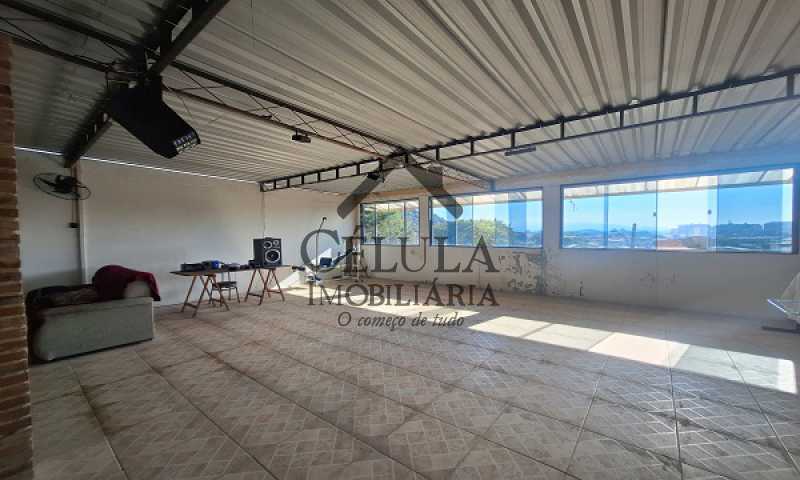 Casa à venda com 3 quartos, 200m² - Foto 25