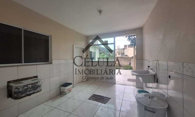 Casa de Vila à venda com 2 quartos, 47m² - Foto 1