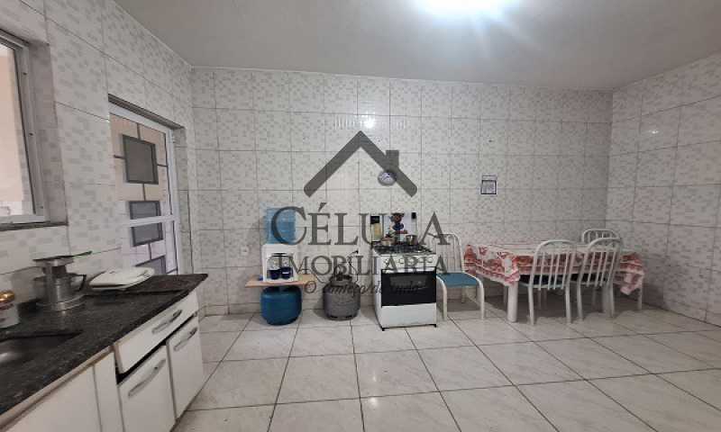 Casa de Vila à venda com 2 quartos, 47m² - Foto 30