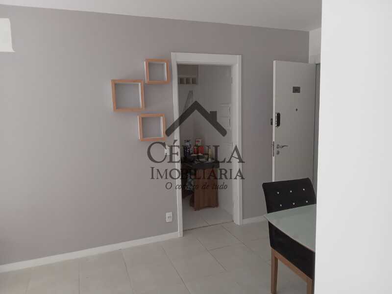 Apartamento à venda com 2 quartos, 74m² - Foto 4