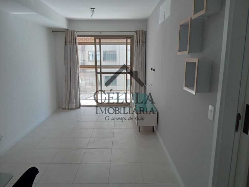 Apartamento à venda com 2 quartos, 74m² - Foto 6