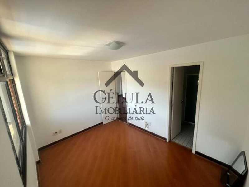 Apartamento à venda com 3 quartos, 83m² - Foto 6