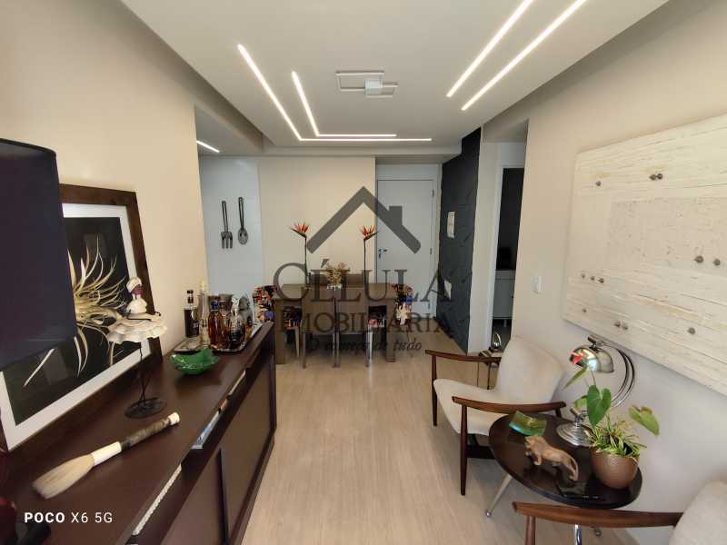 Apartamento à venda com 2 quartos, 85m² - Foto 1