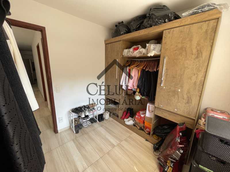 Casa de Condomínio à venda com 3 quartos, 266m² - Foto 12