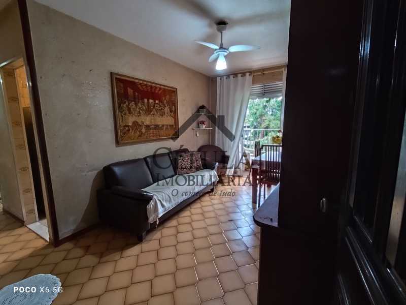 Apartamento à venda com 2 quartos, 55m² - Foto 2