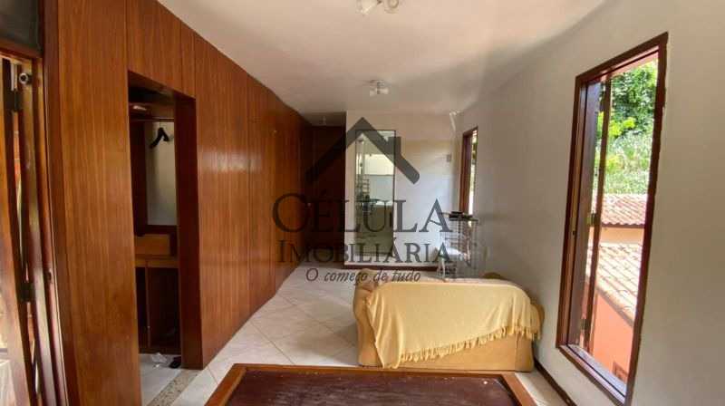 Casa de Condomínio à venda com 3 quartos, 300m² - Foto 13