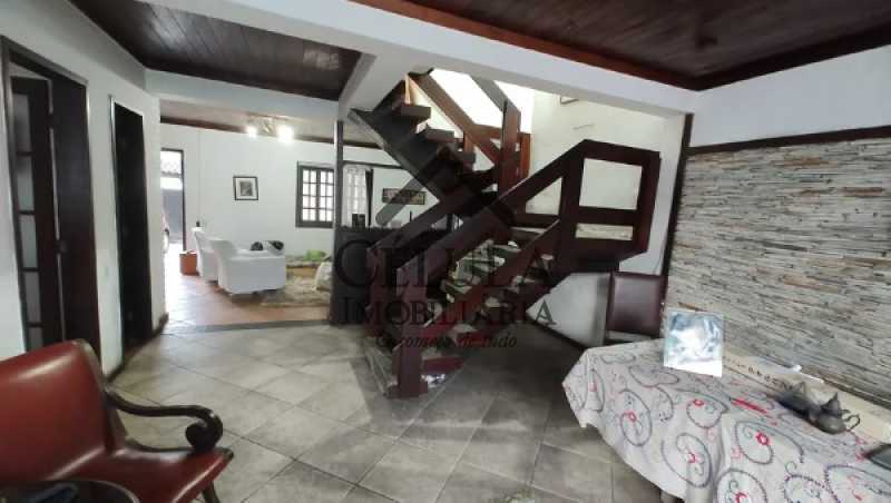 Casa à venda com 4 quartos, 227m² - Foto 8