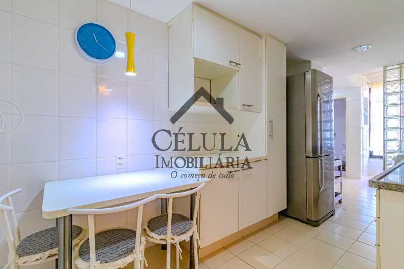 Apartamento à venda com 3 quartos, 107m² - Foto 7