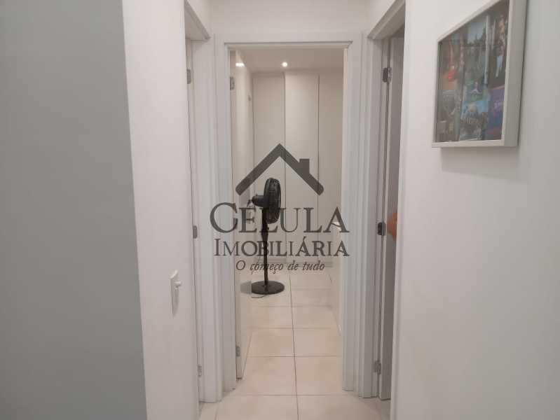 Apartamento à venda com 2 quartos, 60m² - Foto 13