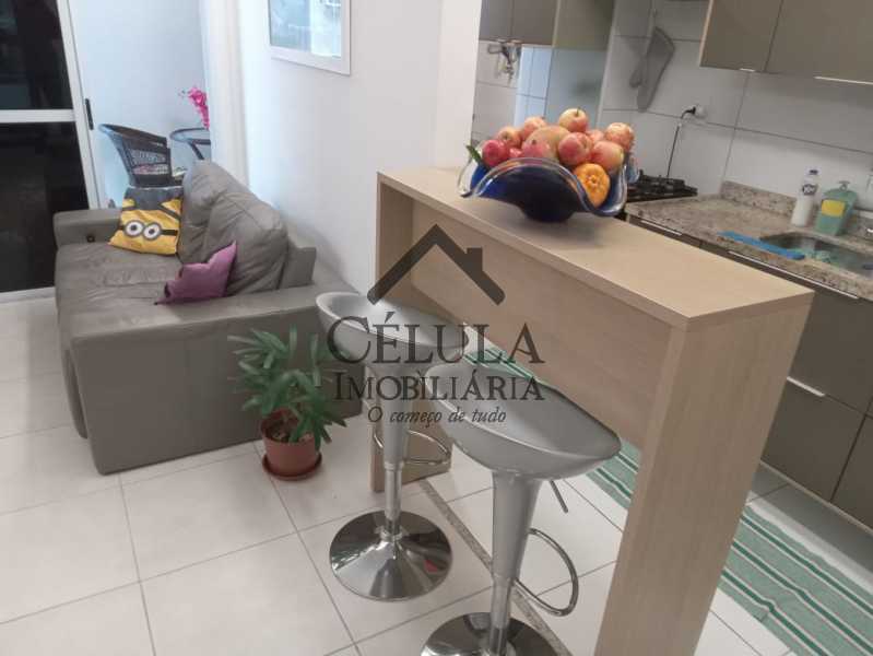 Apartamento à venda com 2 quartos, 60m² - Foto 7