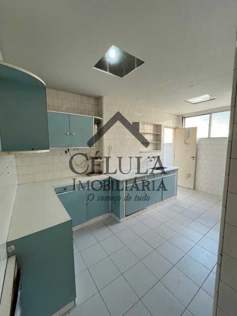 Apartamento à venda com 3 quartos, 120m² - Foto 15