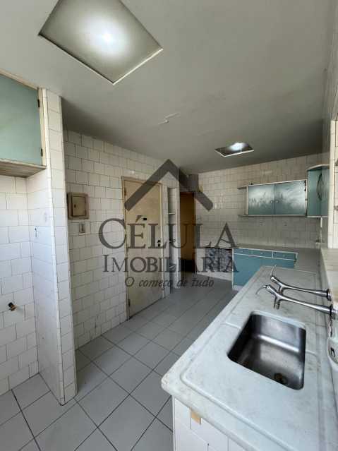 Apartamento à venda com 3 quartos, 120m² - Foto 16