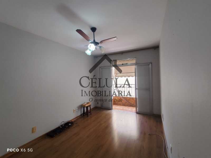 Apartamento à venda com 2 quartos, 55m² - Foto 2