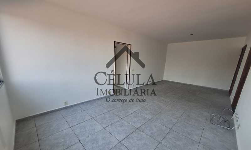 Apartamento à venda com 2 quartos, 72m² - Foto 3