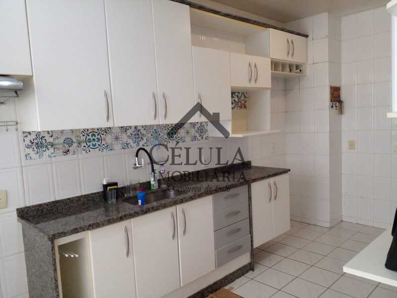 Apartamento à venda com 3 quartos, 97m² - Foto 3