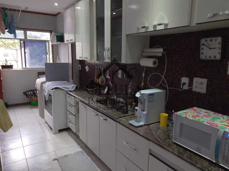 Apartamento à venda com 2 quartos, 79m² - Foto 13