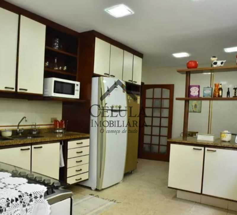 Casa de Condomínio à venda com 4 quartos, 313m² - Foto 21