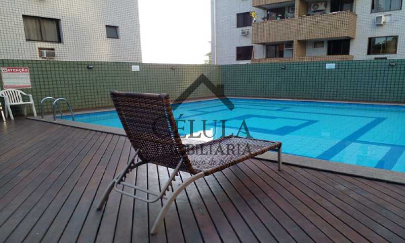 Apartamento à venda com 2 quartos, 67m² - Foto 13