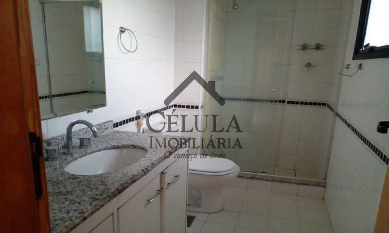 Apartamento à venda com 2 quartos, 67m² - Foto 12