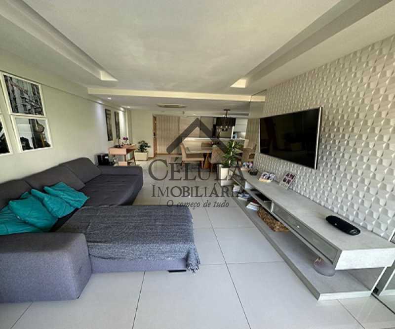 Apartamento à venda com 3 quartos, 93m² - Foto 8