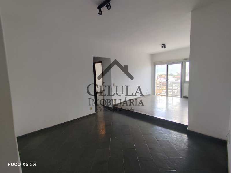 Apartamento à venda com 2 quartos, 78m² - Foto 3