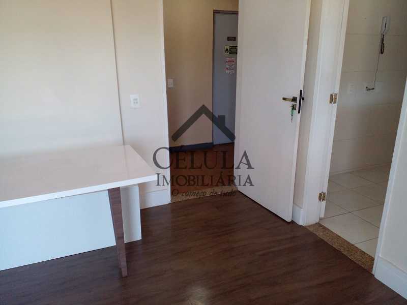 Apartamento à venda com 2 quartos, 67m² - Foto 4