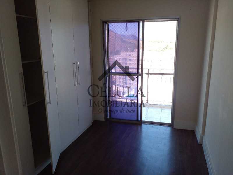 Apartamento à venda com 2 quartos, 67m² - Foto 5