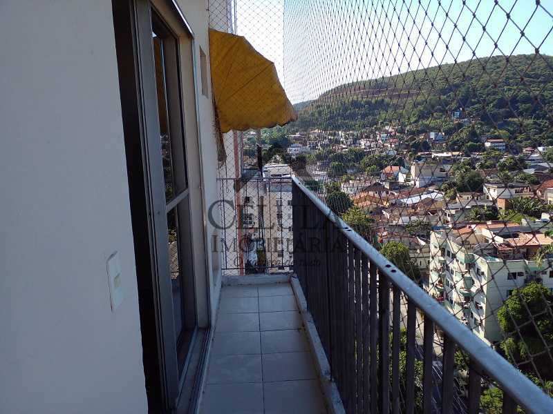 Apartamento à venda com 2 quartos, 67m² - Foto 9