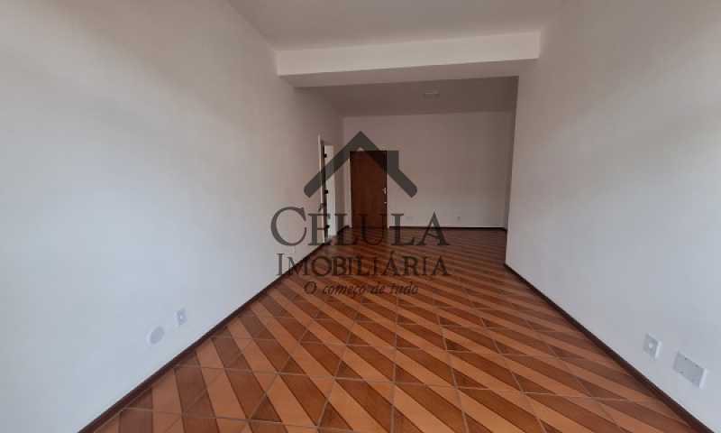 Apartamento à venda com 2 quartos, 67m² - Foto 2