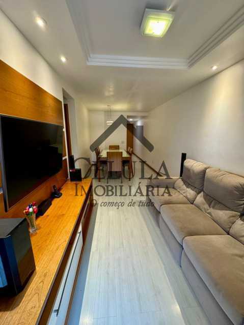 Apartamento à venda com 3 quartos, 77m² - Foto 1