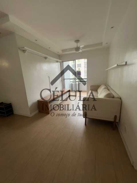 Apartamento à venda com 2 quartos, 64m² - Foto 4