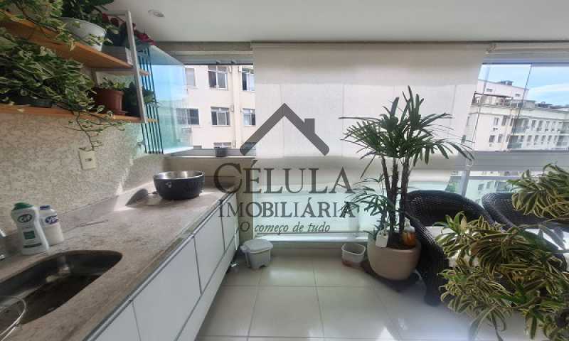 Apartamento à venda com 2 quartos, 71m² - Foto 20