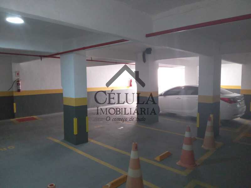 Apartamento à venda com 2 quartos, 75m² - Foto 3