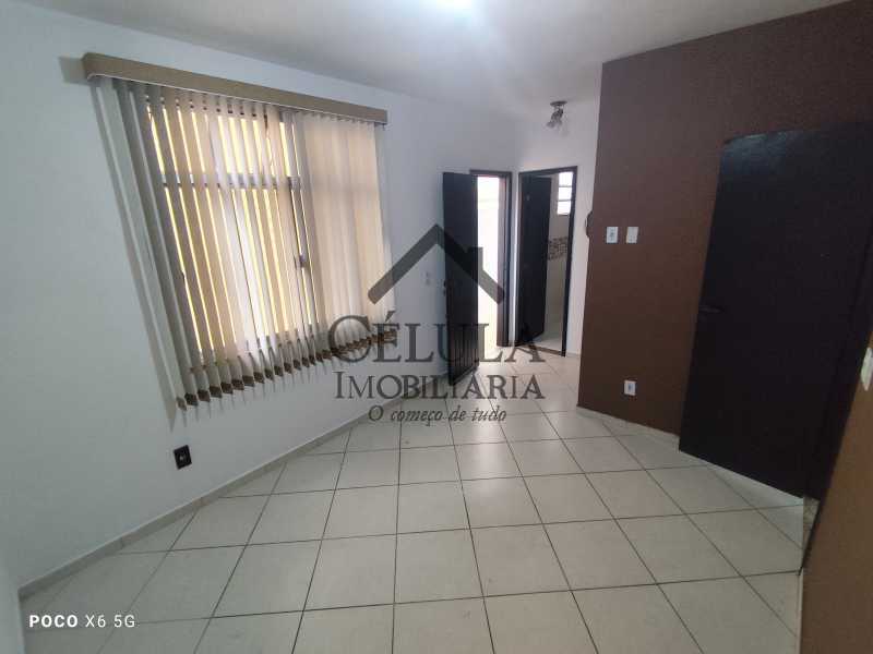 Casa de Vila à venda com 3 quartos, 177m² - Foto 4